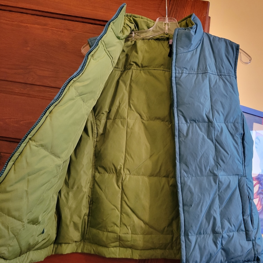 Teal down vest - Picture 2 of 3